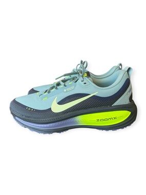Nike Vomero 18 Gore Tex Running Shoes, Men’s size 12